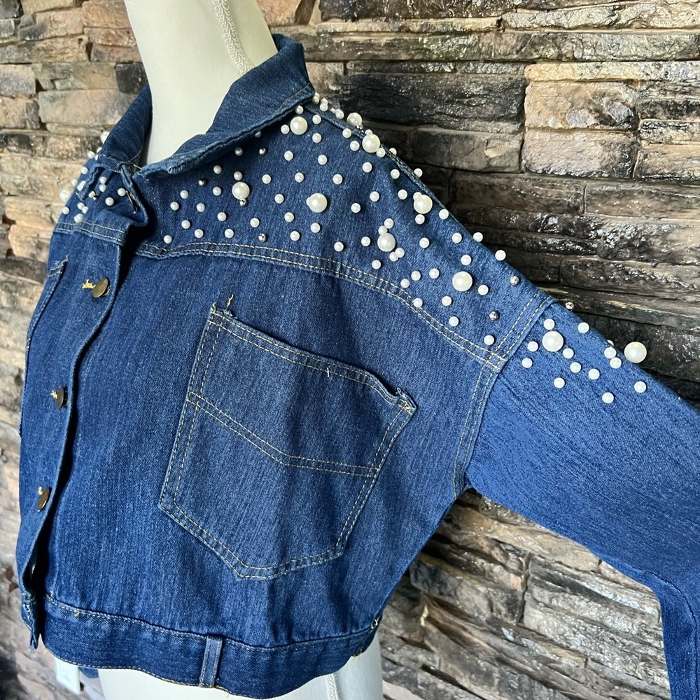 J. NNA Denim Jacket with Studs - Picture 9 of 16